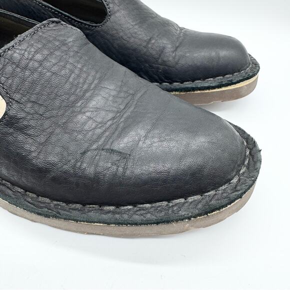L.L. Bean Stonington Black Leather Slip On Flat Loafers Size 8.5 Minimal Office - Picture 4 of 12